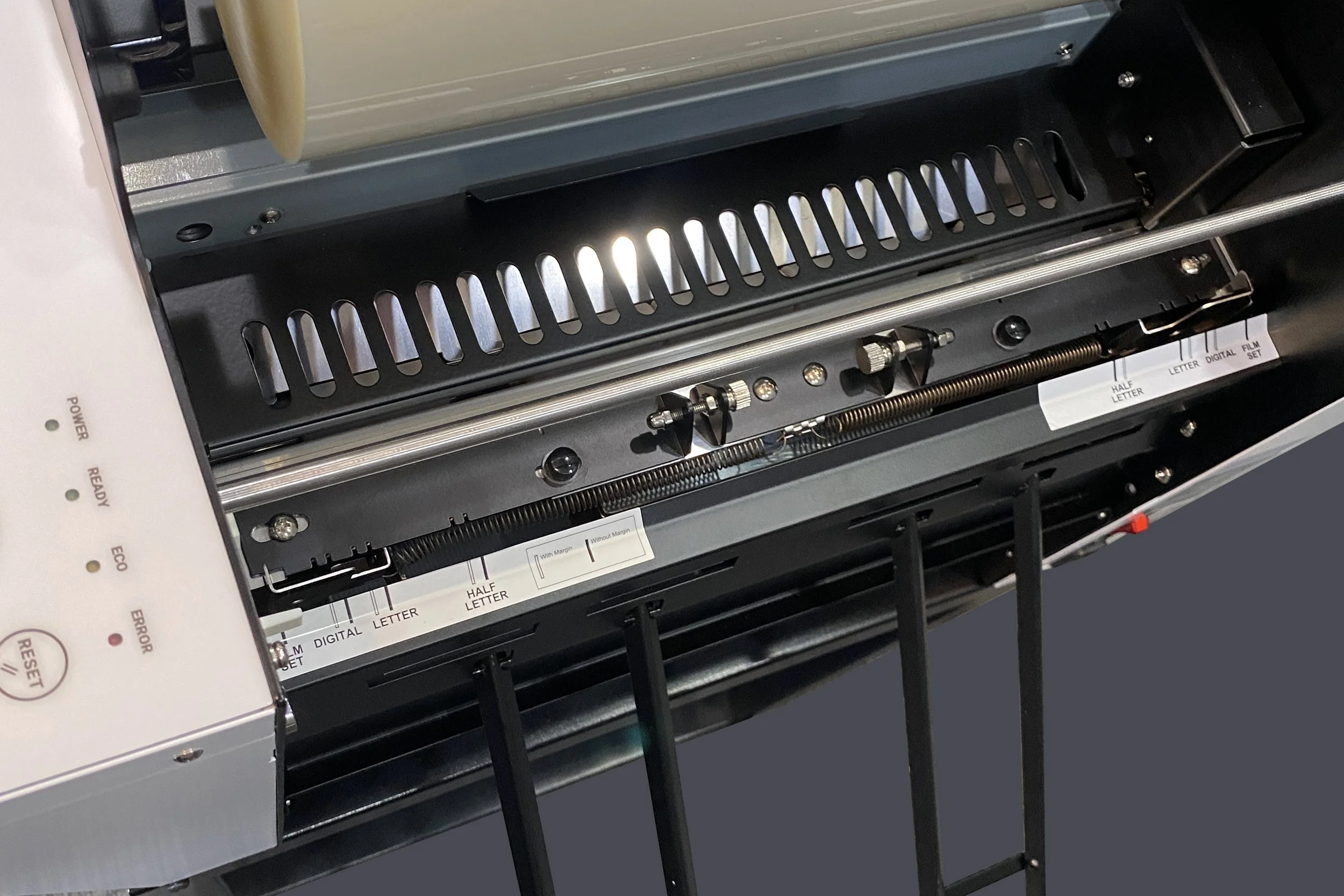 HLA-2501 Automatic Laminator — Dry-Lam